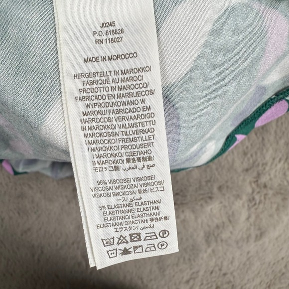 Boden Green Geometric‎ Print Wrap Blouse Long Sleeve Top US 12 UK 16 - Picture 4 of 10